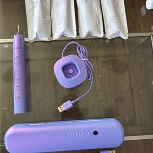 Ordo Purple Electric Toothbrush Set